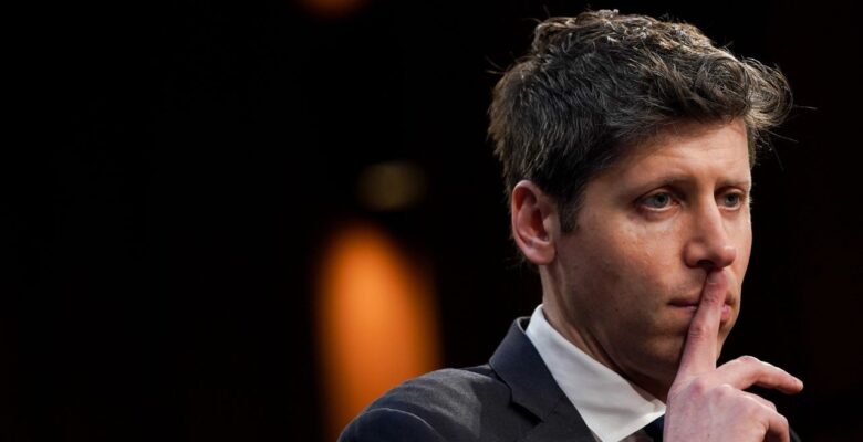 Gemini yükseliyor ChatGPT düşüyor!