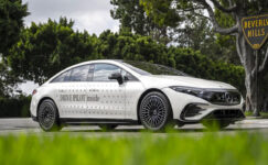 Mercedes-Benz S-Serisi ile Robotaksi Hizmetine Giriyor!