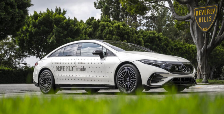 Mercedes-Benz S-Serisi ile Robotaksi Hizmetine Giriyor!