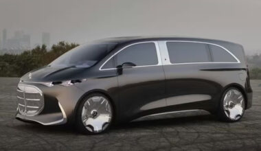 Mercedes elektrikli minivanı ile geliyor!