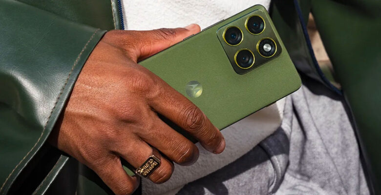 Motorola Yeni Moto X70 Air Pro’yu Hazırlıyor!