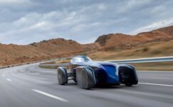 Renault Elektrikli Araç Menzili Rekoru: Tek Şarjla 1000 KM!