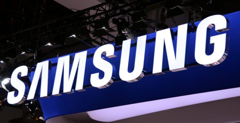 Samsung beklenen hamleyi yapıyor!