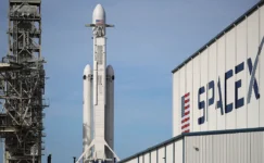 SpaceX piyasa değeri rekora koşuyor