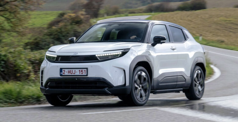 Toyota yeni elektrikli SUV’si Urban Cruiser duyurdu!