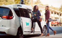 Waymo robotaksi alanında zirvede!