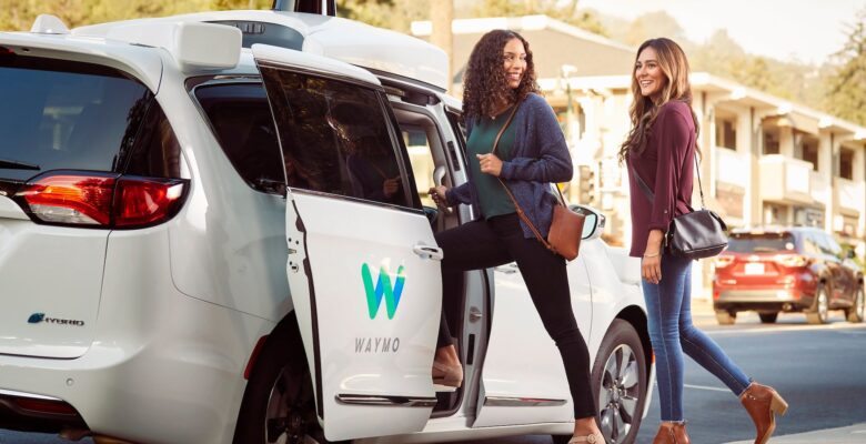 Waymo robotaksi alanında zirvede!