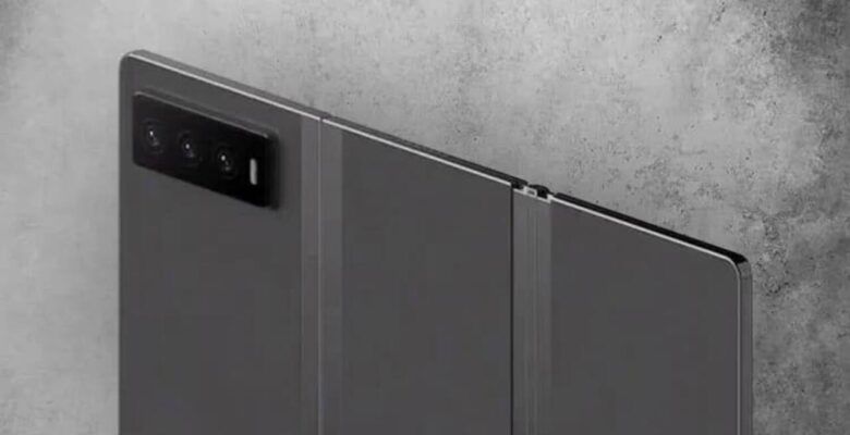 Xiaomi üçlü katlanabilir telefon geliştiriyor