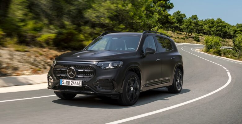 Yeni Mercedes-Benz GLB duyuruldu: İşte tasarımı