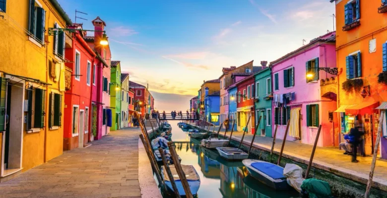 Yeni Yılın En Şanslı Renkleri: 2026’da Enerjini Hangi Renkle Yükselteceksin?