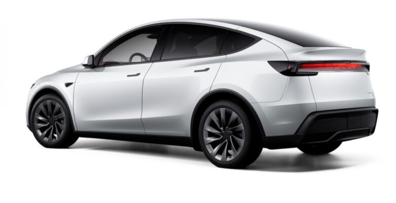 2026 Tesla Model Y: 7 Koltuk ve Yeni Özellikler Geldi!