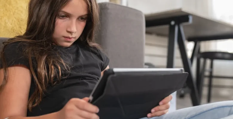 Çocuklar dijital dolandırıcıların hedefinde