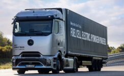 Mercedes Hidrojenli Kamyon Üretime Giriyor