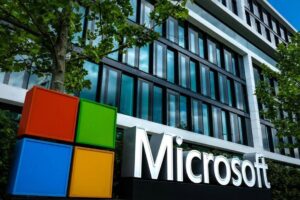Microsoft Harcıyor Yatırımcılar Korkuyor!