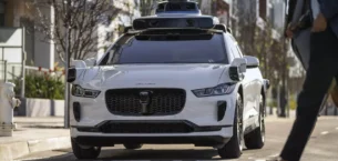 Sürücüsüz Taksiden Cinayete Teşebbüs!