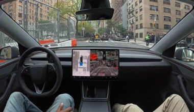 Tesla Artık Otonom Sürüş Satmayacak!