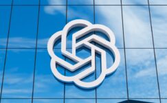 İlk OpenAI Cihazı Ortaya Çıktı