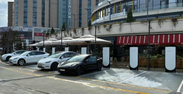 Tesla Supercharger İstanbul’da Yeni Konumunda
