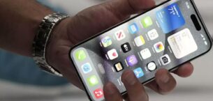 Dört Tarafı Kavisli Ekranlı iPhone 20 Yolda!