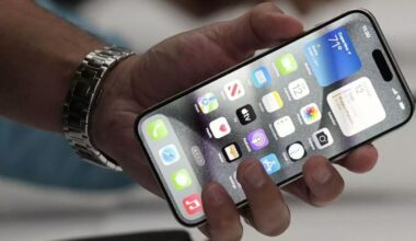 Dört Tarafı Kavisli Ekranlı iPhone 20 Yolda!