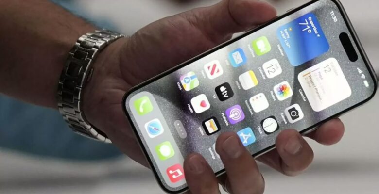 Dört Tarafı Kavisli Ekranlı iPhone 20 Yolda!