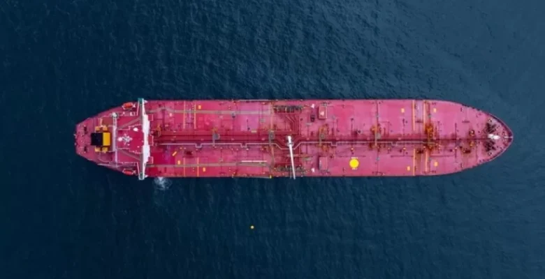 İstanbul Boğazı’nda Türk Gemisine İHA ve İDA ile Çifte Saldırı