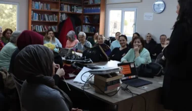 İstanbul Maltepeli kadınlara dijital riskler ve korunma yolları anlatıldı