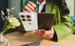 Motorola Razr Fold MWC 2026’da Sahneye Çıktı!