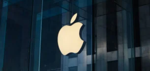 Akıllı Telefon Pazarının Yeni Lideri Apple Oldu!