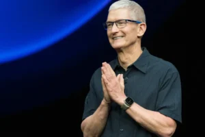 Apple’da Tim Cook Dönemi Kapanıyor: Yeni CEO Belli Oldu!