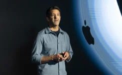 Apple’ın Yeni CEO’su John Ternus Şimdiden Çalışmaya Başladı!