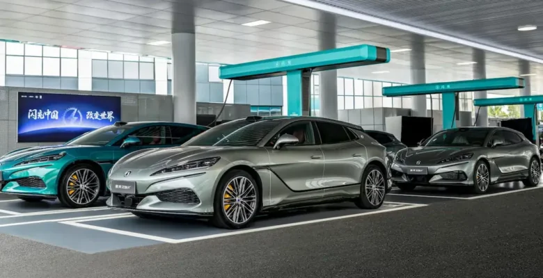 BYD’den Elektrikli Aracı 5 Dakikada Şarj Eden Teknoloji