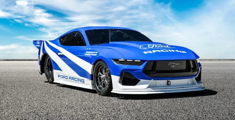 Ford Mustang Cobra Jet 2200 Dünya Rekoru Kırdı