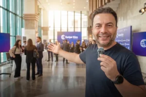 Öğrencilerin En Büyük Sorununu Çözen Kariyer Küre Zirve 2026 Etkinliğindeyiz