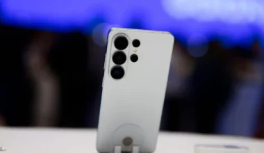 Samsung Galaxy S27 Silikon Karbon Batarya ile Gelecek!