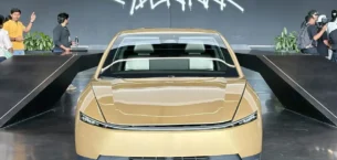 Tesla Cybercab Modelini Üretmeye Başladı