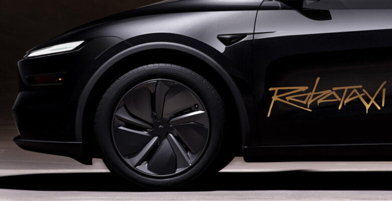 Tesla Robotaxi Uygulaması Android için Çıktı