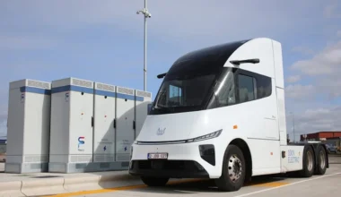 Tesla’ya Rakip Çinli Elektrikli Kamyon: 670 KM Menzil!