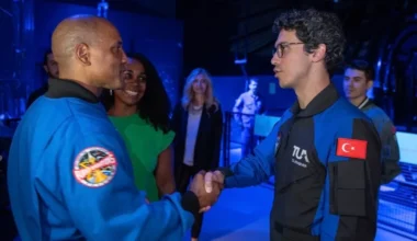 Türk astronot Atasever’den nostaljik ve hedef mesajlı paylaşım