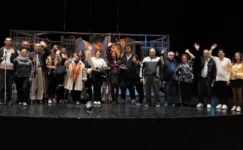 Türk Telekom Erişilebilir Tiyatro Kapsamında Ebedi Barış Oyununu Sergiledi