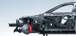 Xiaomi CEO’su SU7’yi Canlı Yayında Parçalayacak!