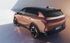 Yeni Opel Grandland Elektrik AWD Türkiye’de!