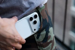 Apple Silahlı Grupları Fonluyor mu?