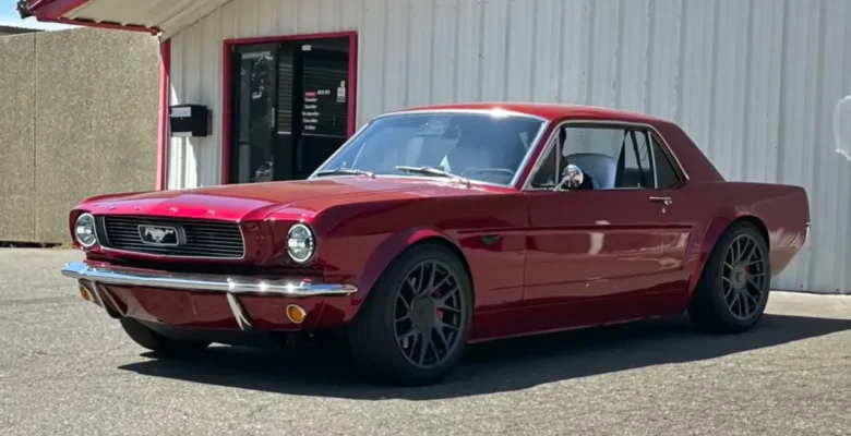 Ford Mustang’i Tesla’ya Dönüştürdüler: FSD Aktif