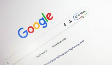 Google AI Modu Yeni Özelliklere Kavuşuyor
