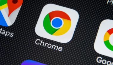 Google Chrome iPhone için Gemini Live Desteği Sunuyor