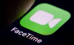 iOS 26 ile FaceTime’da Çıplaklık Algılama Özelliği Nasıl Açılır?