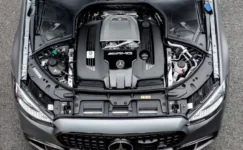 Mercedes-AMG’den Beklenen Hamle: V8 Motorlar Geri Dönüyor!