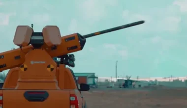 ROKETSAN’dan yeni başarı… CİRİT ANTİ-İHA hedefi tam isabet vurdu