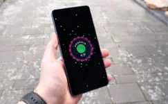 Samsung Galaxy S26 için One UI 9 Geliyor: Android 17 Dönemi Yaklaşıyor